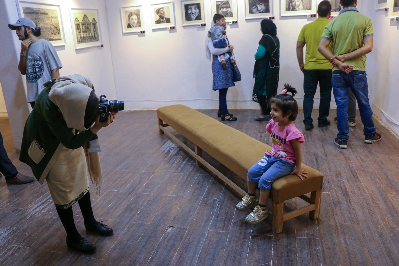 نمایشگاه هنری خیریه – شیراز، ۲۰۱۷